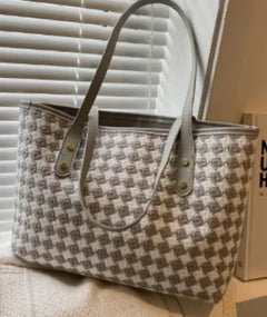 Houndstooth Print Tote Bag