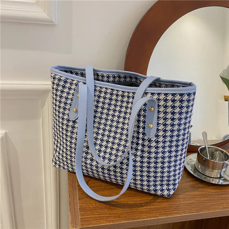 Houndstooth Print Tote Bag