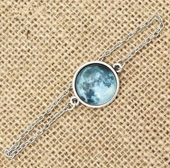 Starry Night Glow Bracelet - Glass Moon Eclipse Pendant