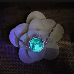 Starry Night Glow Bracelet - Glass Moon Eclipse Pendant