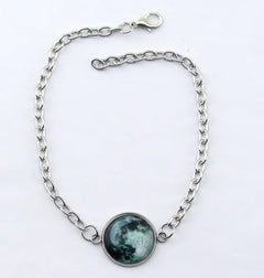 Starry Night Glow Bracelet - Glass Moon Eclipse Pendant