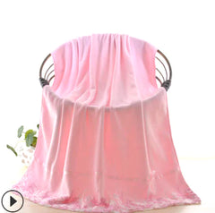 Luxury Microfiber Bath Towel with Lace Trim for All Ages